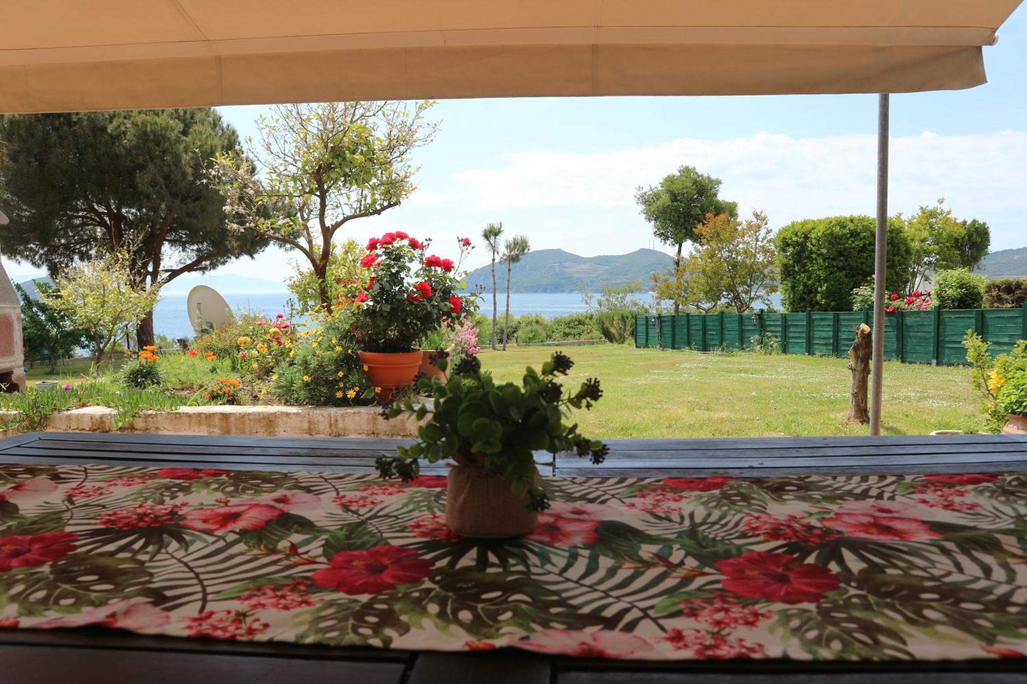 Iraklitsa View Apartment